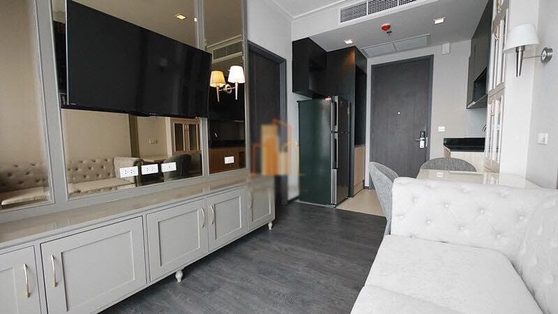 Edge Sukhumvit 23
