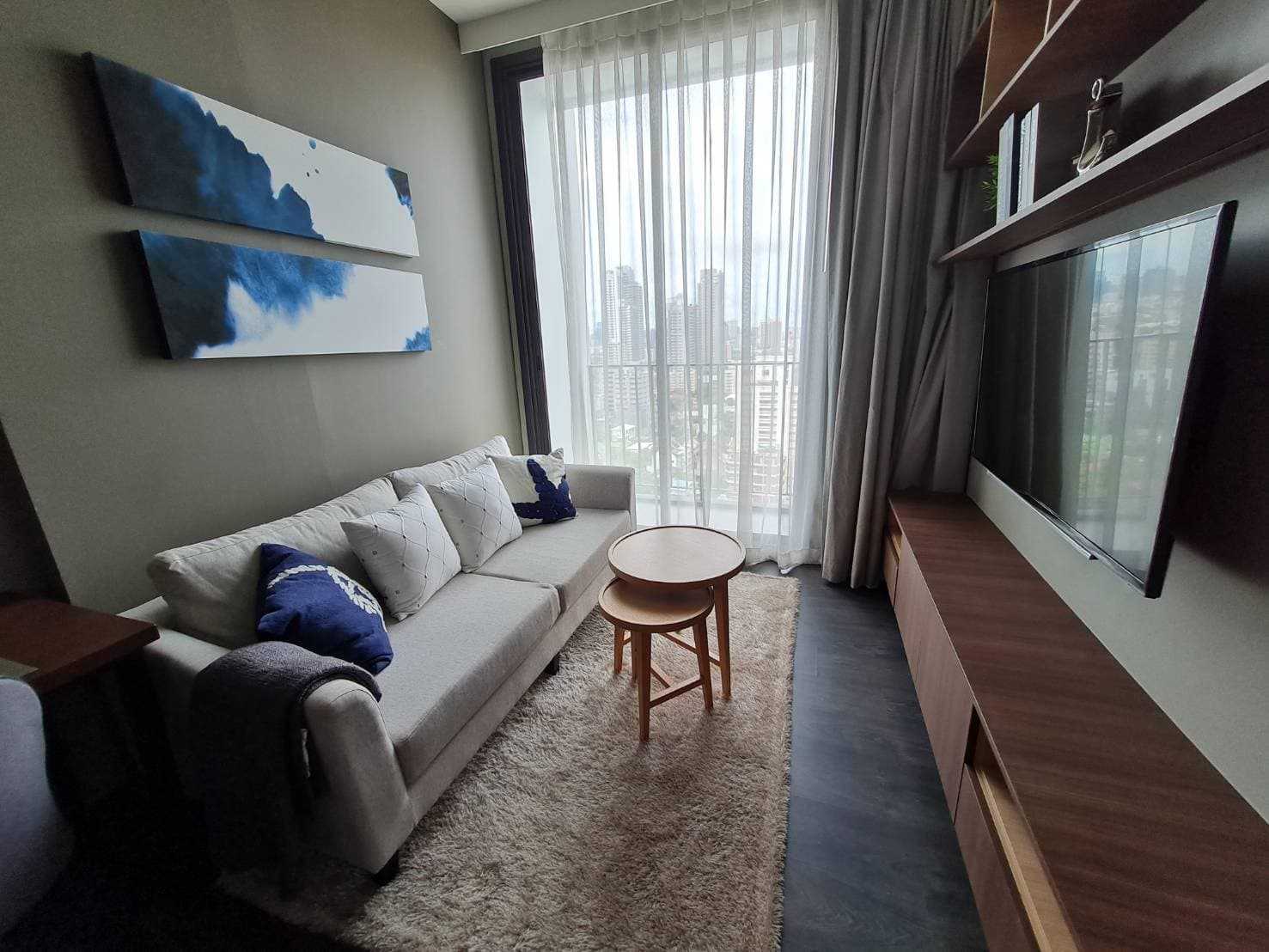 Edge Sukhumvit 23